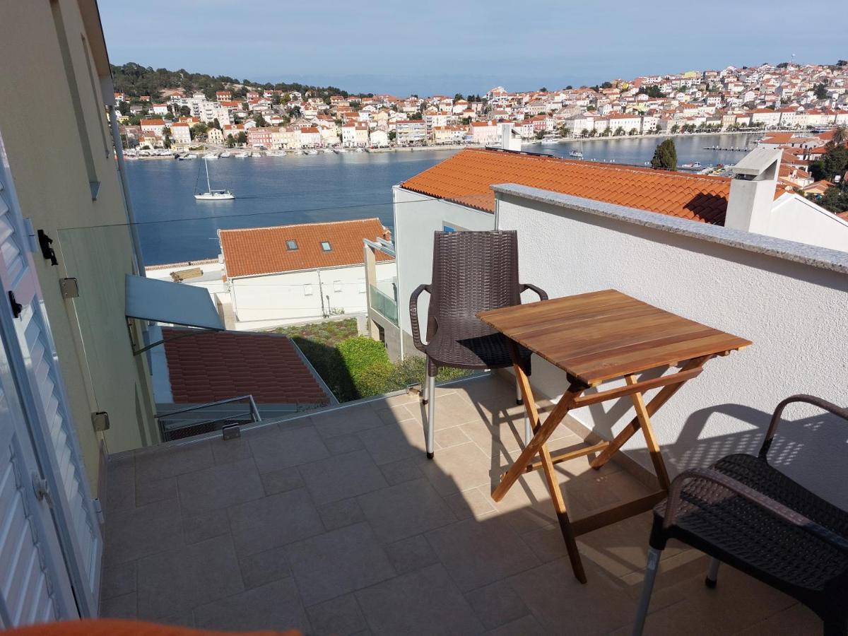 Apartments Joni Cikat Mali Lošinj Quarto foto